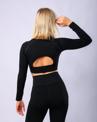 Ultimate motion long sleeve crop top